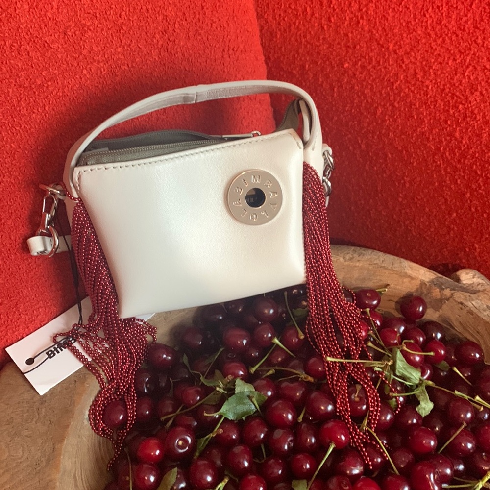 That perfect white leather summer Bag